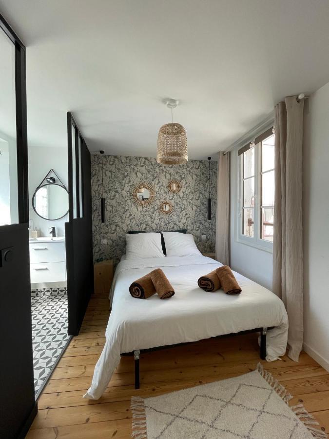 Appartement Au Coeur Du Quartier Historique วานส์ ภายนอก รูปภาพ